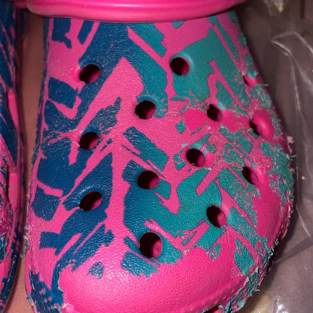 Crocs - Picture 7 of 9